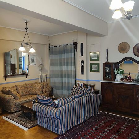Classic Apartment In Kalamata Esterno foto