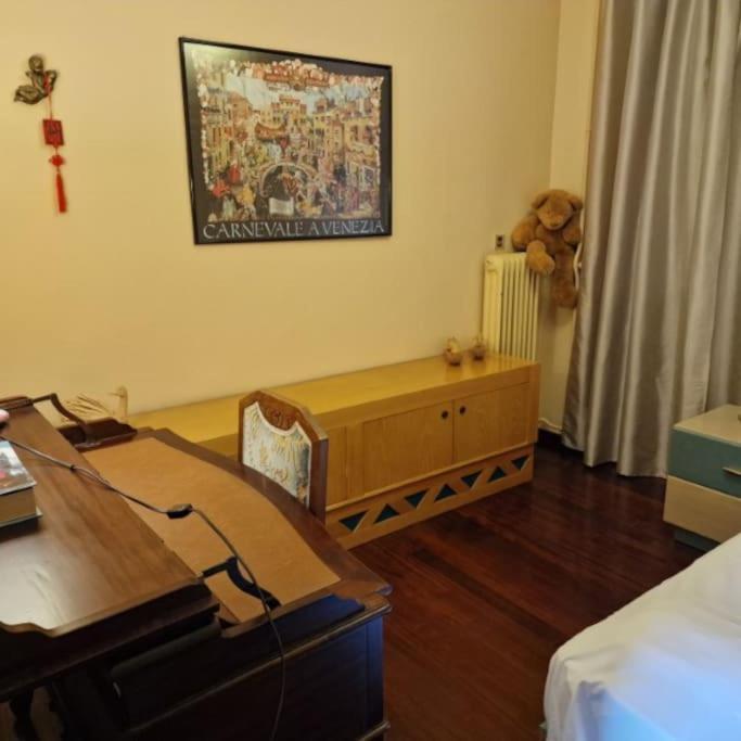 Classic Apartment In Kalamata Esterno foto