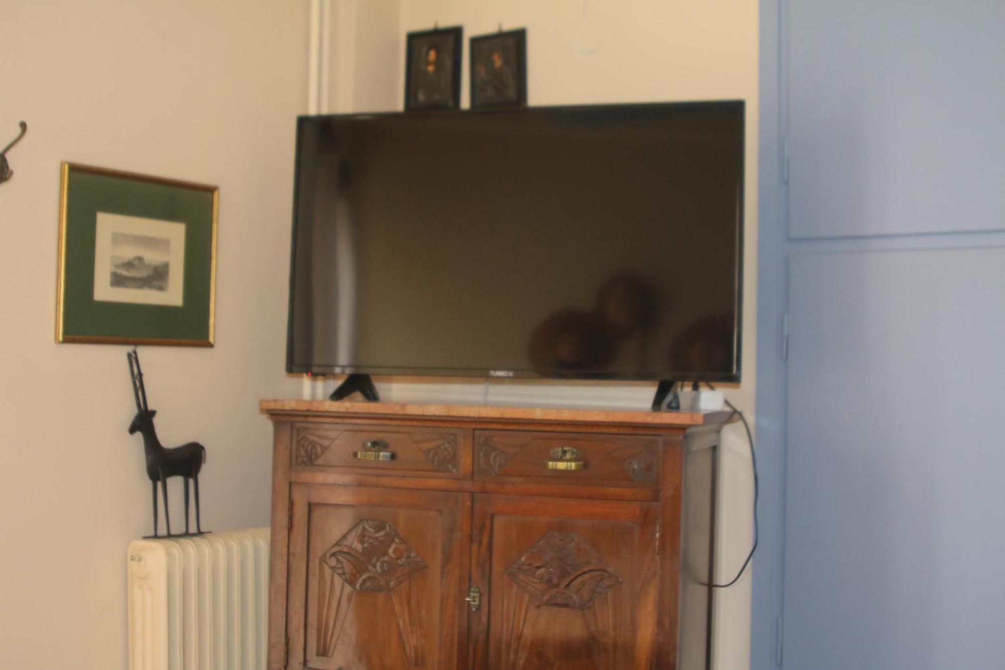 Classic Apartment In Kalamata Esterno foto