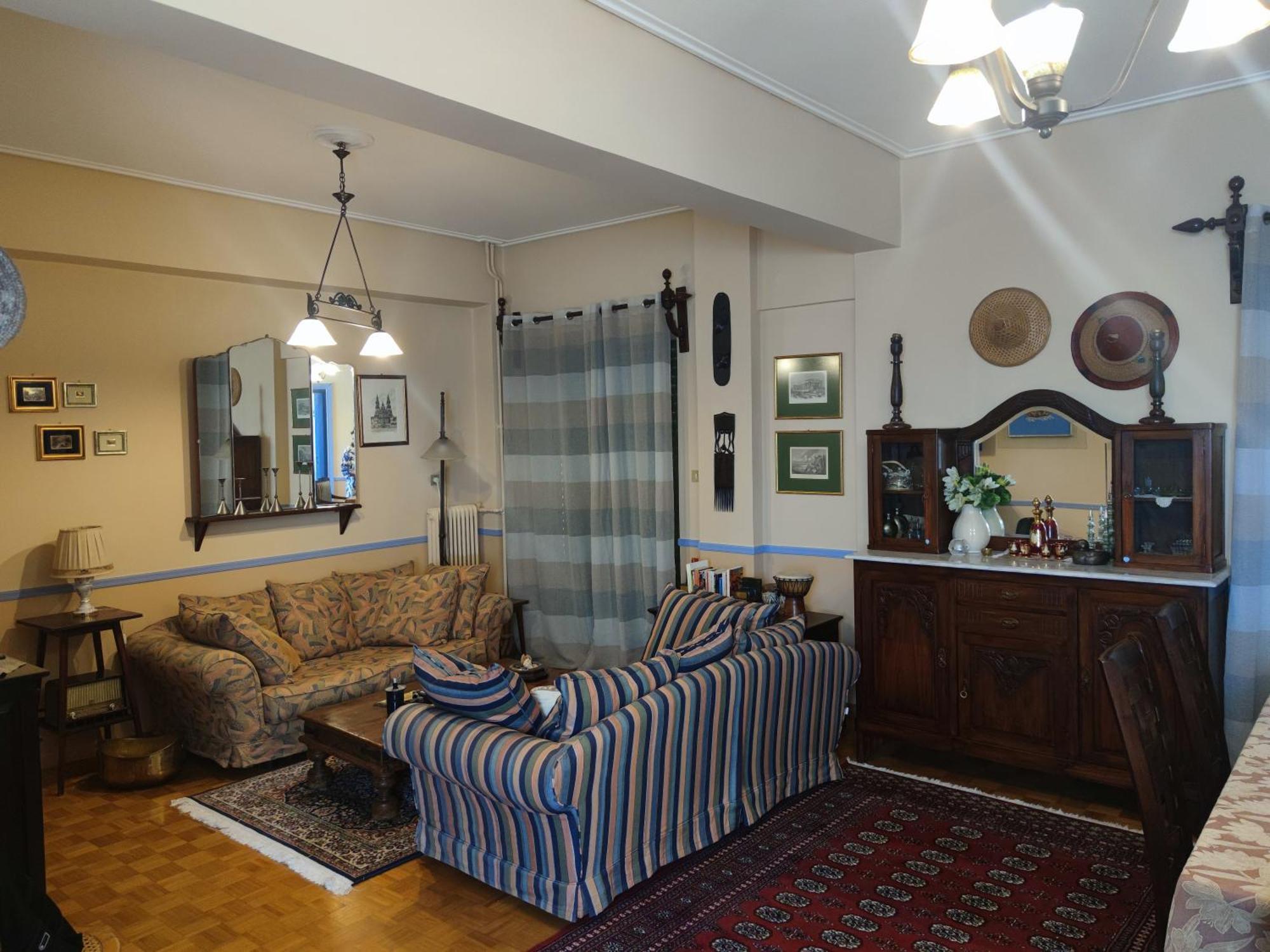 Classic Apartment In Kalamata Esterno foto
